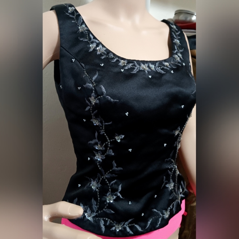 Da Vinci Hand Beaded Black top
